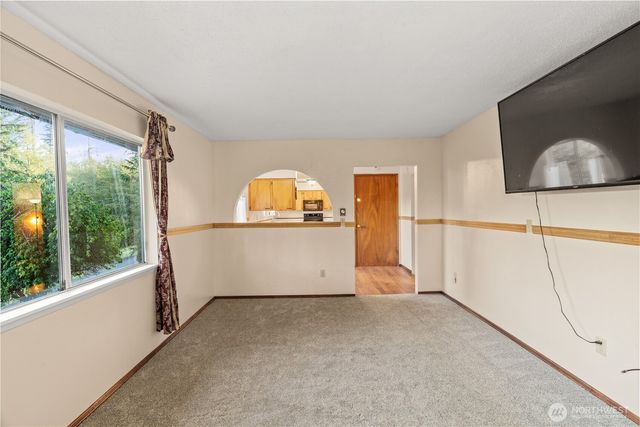 467 E Mommsen Street, Mccleary, WA 98557