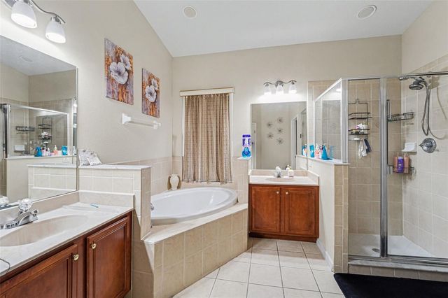 10864 CORY LAKE DRIVE, Tampa, FL 33647