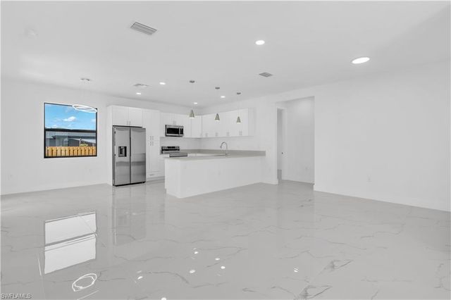 1180 Vernon AVE, Port Charlotte, FL 33948