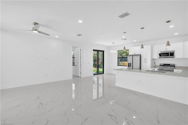 1180 Vernon AVE, Port Charlotte, FL 33948