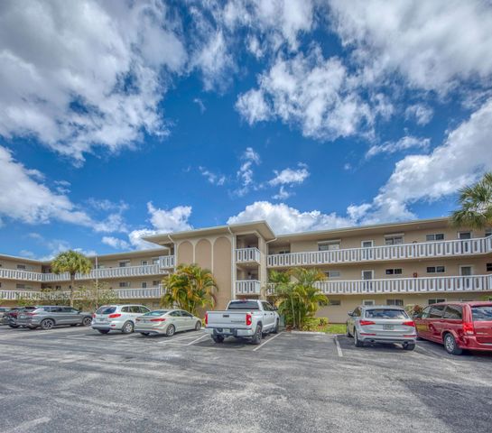 2566 Garden Drive S 307, Lake Worth Beach, FL 33461