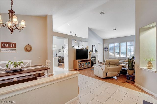 8412 Willow Point Court, Las Vegas, NV 89128