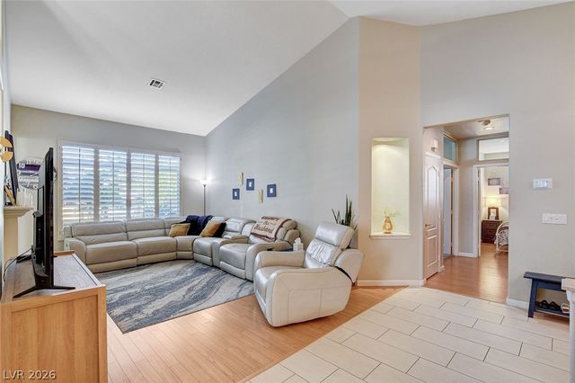 8412 Willow Point Court, Las Vegas, NV 89128