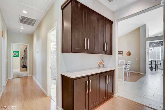 8412 Willow Point Court, Las Vegas, NV 89128