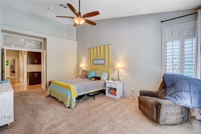 8412 Willow Point Court, Las Vegas, NV 89128