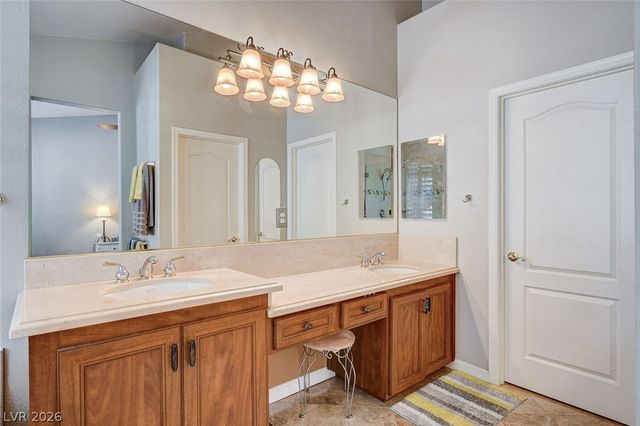 8412 Willow Point Court, Las Vegas, NV 89128