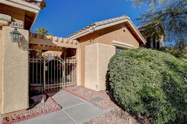 8412 Willow Point Court, Las Vegas, NV 89128