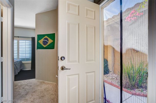 8412 Willow Point Court, Las Vegas, NV 89128