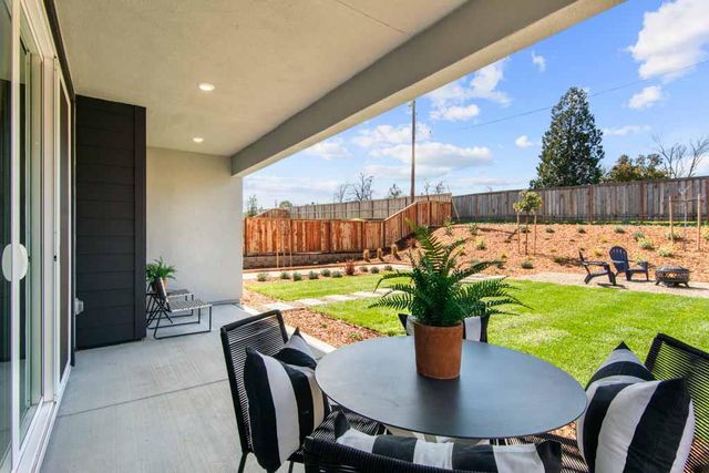 2395 Briar Meadow Cir, Auburn, CA 95603