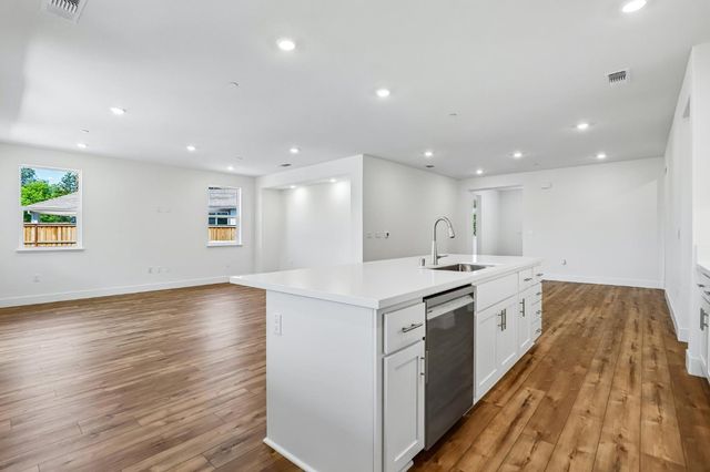 2395 Briar Meadow Cir, Auburn, CA 95603