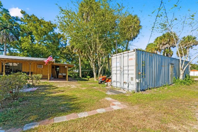 15323 E State Road 78, Okeechobee, FL 34974