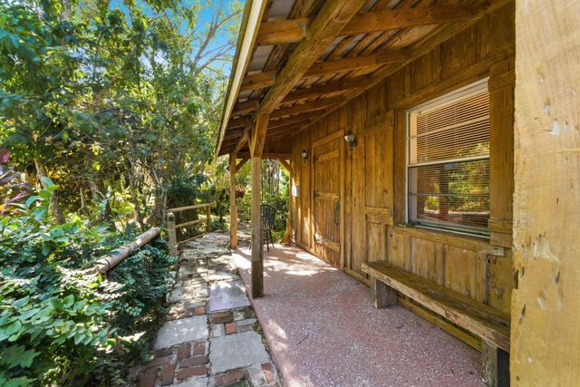 15323 E State Road 78, Okeechobee, FL 34974