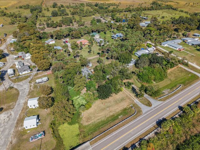 15323 E State Road 78, Okeechobee, FL 34974