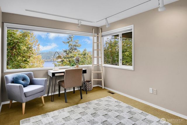 13542 40th Avenue NE, Seattle, WA 98125