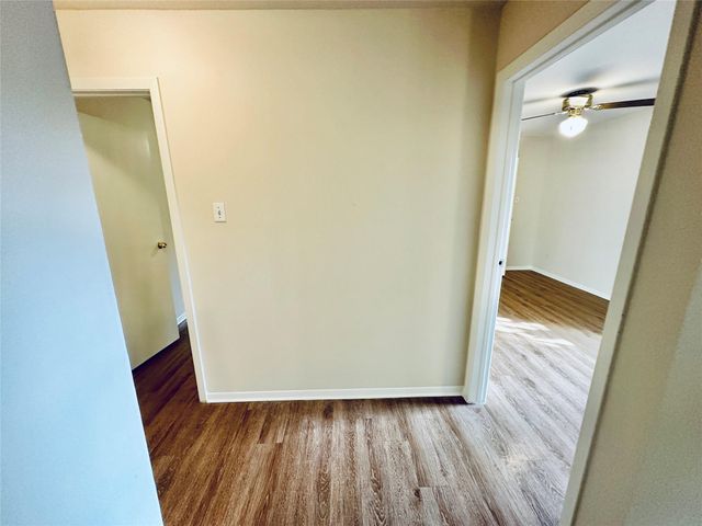 5207 Thunderbird ST A, Lago Vista, TX 78645