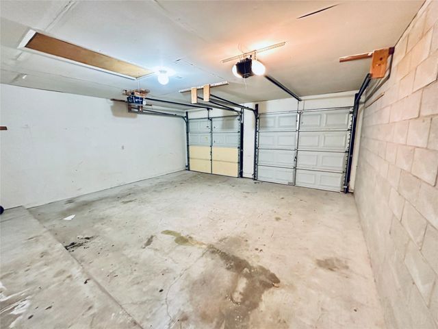 5207 Thunderbird ST A, Lago Vista, TX 78645