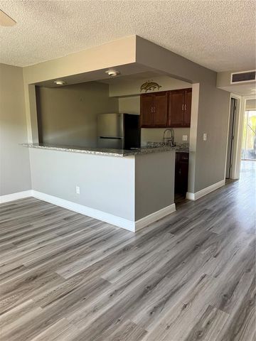 9009 TUDOR DRIVE G110, Tampa, FL 33615