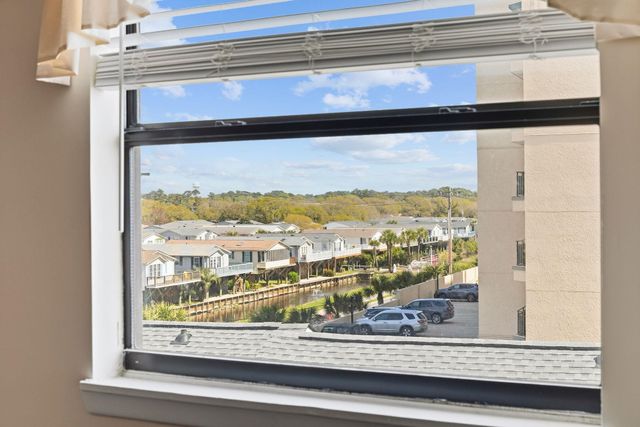 1520 N Waccamaw Dr Unit 401, Murrells Inlet, SC 29576