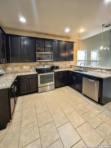 6635 Cibola Frst, San Antonio, TX 78233