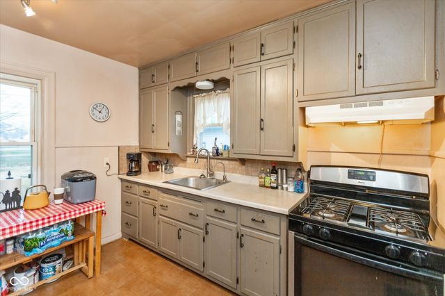 5404 Speedway Drive, Speedway, IN 46224