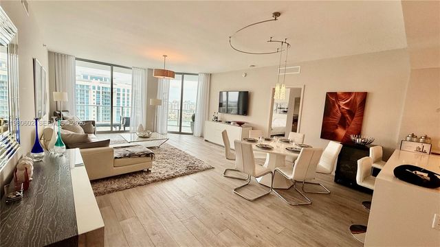 17111 Biscayne Boulevard 2305, North Miami Beach, FL 33160
