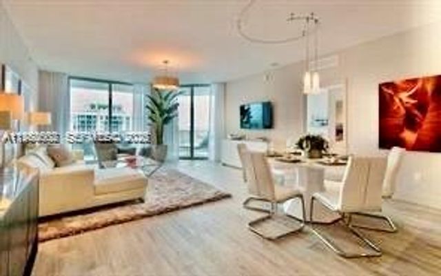 17111 Biscayne Boulevard 2305, North Miami Beach, FL 33160