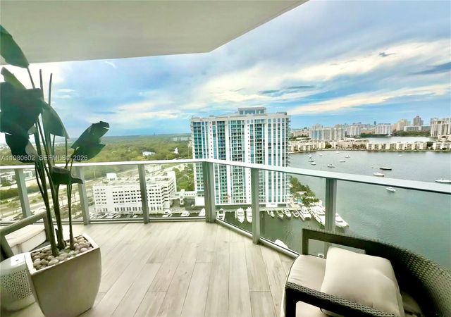 17111 Biscayne Boulevard 2305, North Miami Beach, FL 33160