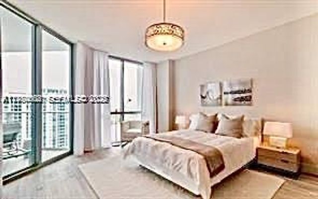 17111 Biscayne Boulevard 2305, North Miami Beach, FL 33160