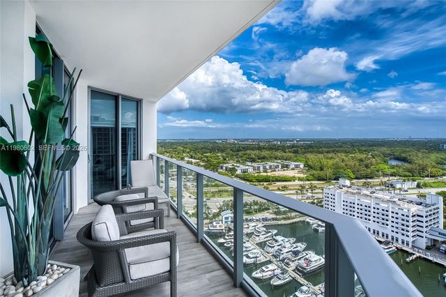 17111 Biscayne Boulevard 2305, North Miami Beach, FL 33160