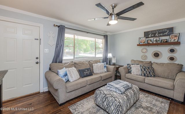 201 Donna Circle, Richland, MS 39218