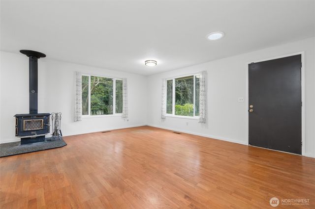 8307 230th Avenue E, Buckley, WA 98321