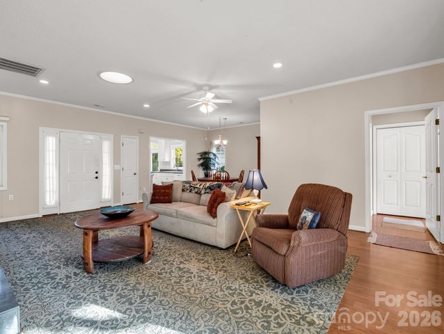 276 Cambridge Drive, Brevard, NC 28712