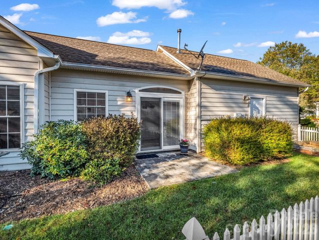 276 Cambridge Drive, Brevard, NC 28712