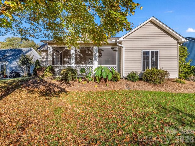 276 Cambridge Drive, Brevard, NC 28712