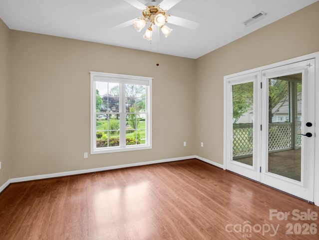 276 Cambridge Drive, Brevard, NC 28712