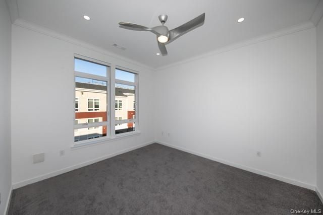 116 Searing Avenue PHN409, Mineola, NY 11501