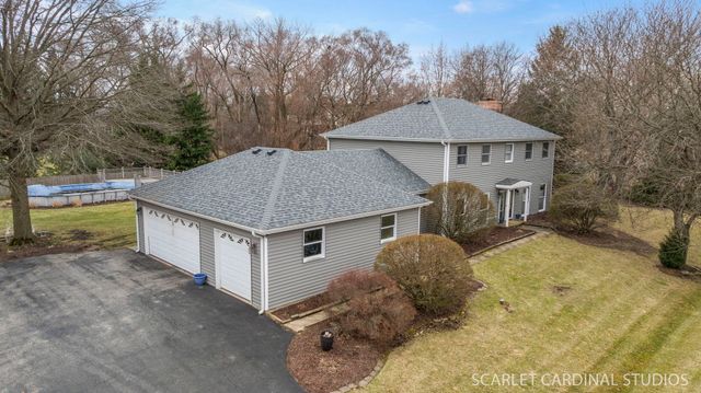 29W509 Point Oak Drive, Warrenville, IL 60555