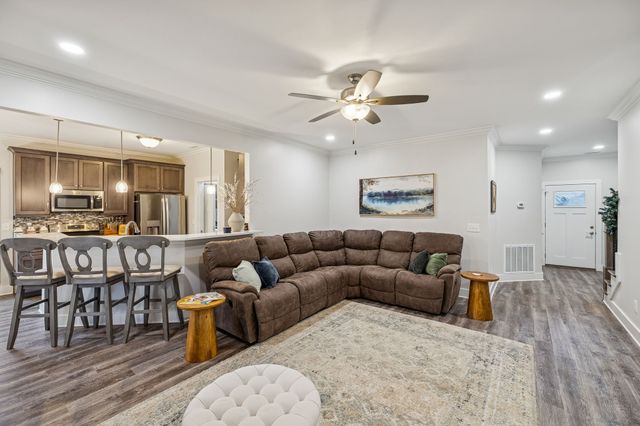 137 Campfire Ct, Winchester, TN 37398