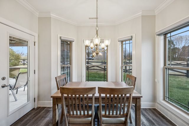 137 Campfire Ct, Winchester, TN 37398