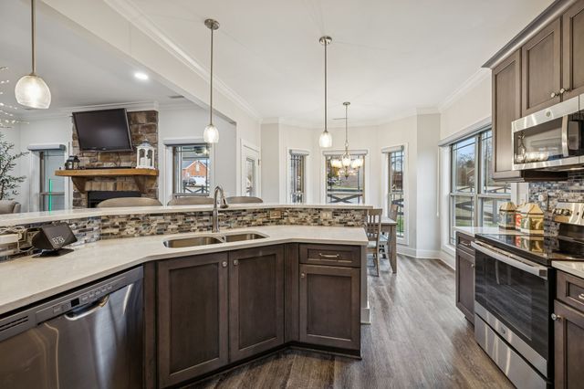 137 Campfire Ct, Winchester, TN 37398