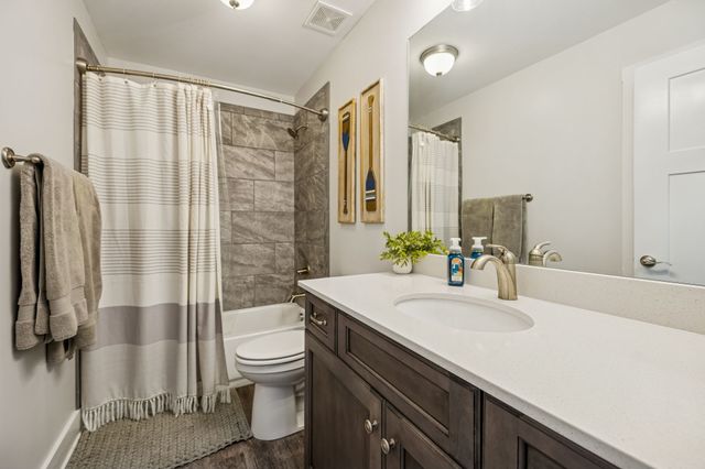 137 Campfire Ct, Winchester, TN 37398