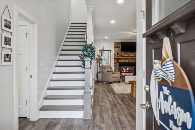 137 Campfire Ct, Winchester, TN 37398