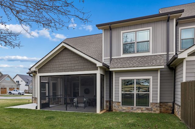 137 Campfire Ct, Winchester, TN 37398