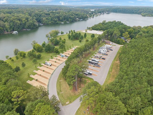 137 Campfire Ct, Winchester, TN 37398