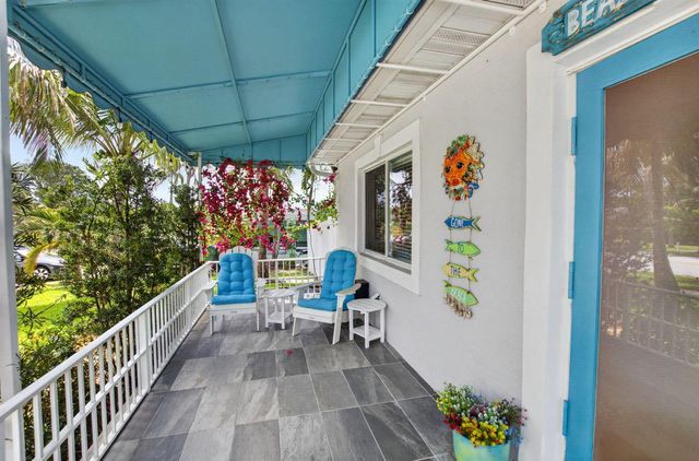 468 W Ocean Avenue, Boynton Beach, FL 33435