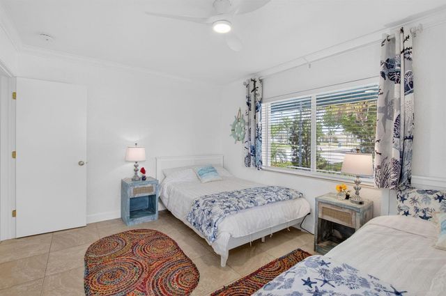 468 W Ocean Avenue, Boynton Beach, FL 33435