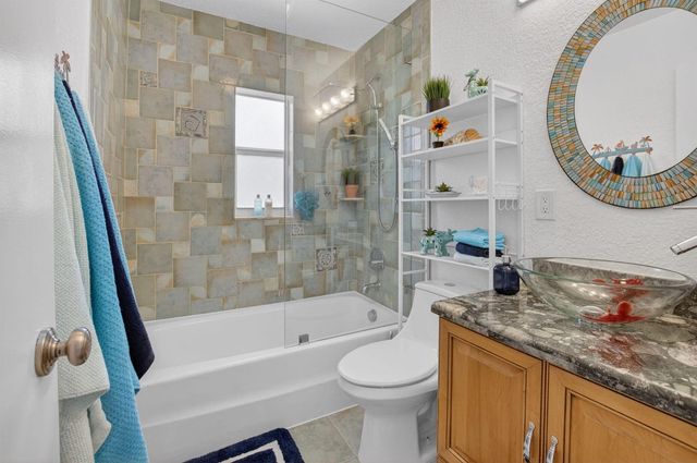 468 W Ocean Avenue, Boynton Beach, FL 33435