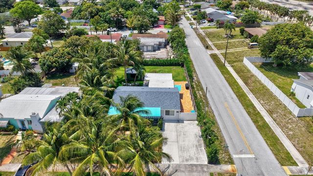 468 W Ocean Avenue, Boynton Beach, FL 33435