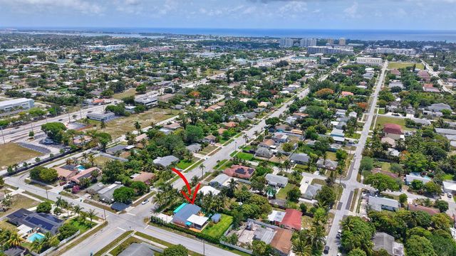 468 W Ocean Avenue, Boynton Beach, FL 33435