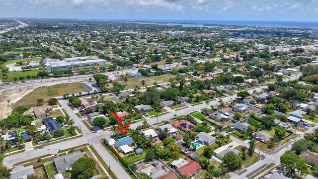 468 W Ocean Avenue, Boynton Beach, FL 33435